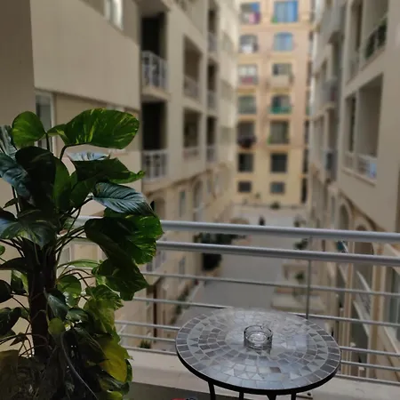 Depiro Point Deluxe - Modern, Designer 2 Minutes Away From Popular Seafront Daire *