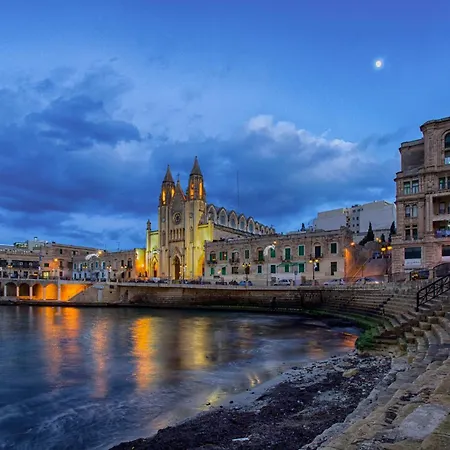 Daire Depiro Point Deluxe - Modern, Designer 2 Minutes Away From Popular Seafront Sliema