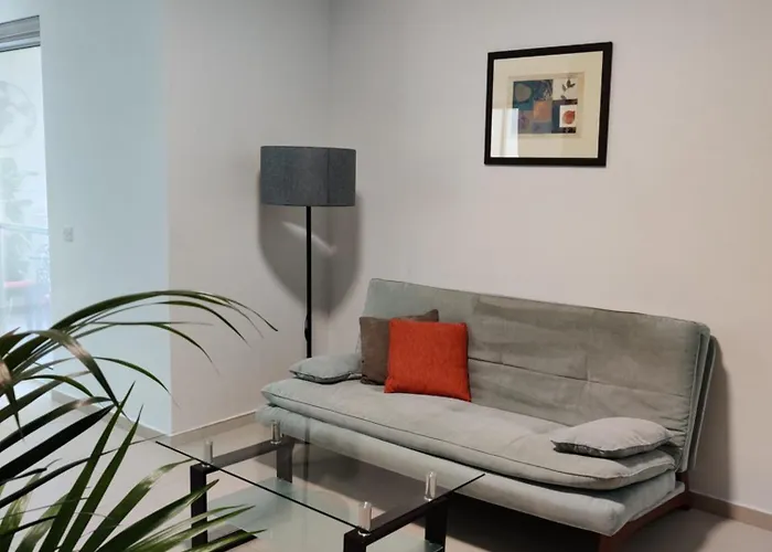 Depiro Point Deluxe - Modern, Designer 2 Minutes Away From Popular Seafront Apartamento Sliema