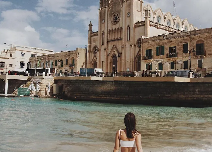 Depiro Point Deluxe - Modern, Designer 2 Minutes Away From Popular Seafront Apartamento